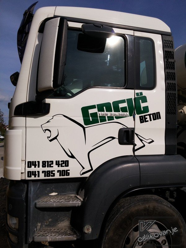 Polepitev tovornega vozila