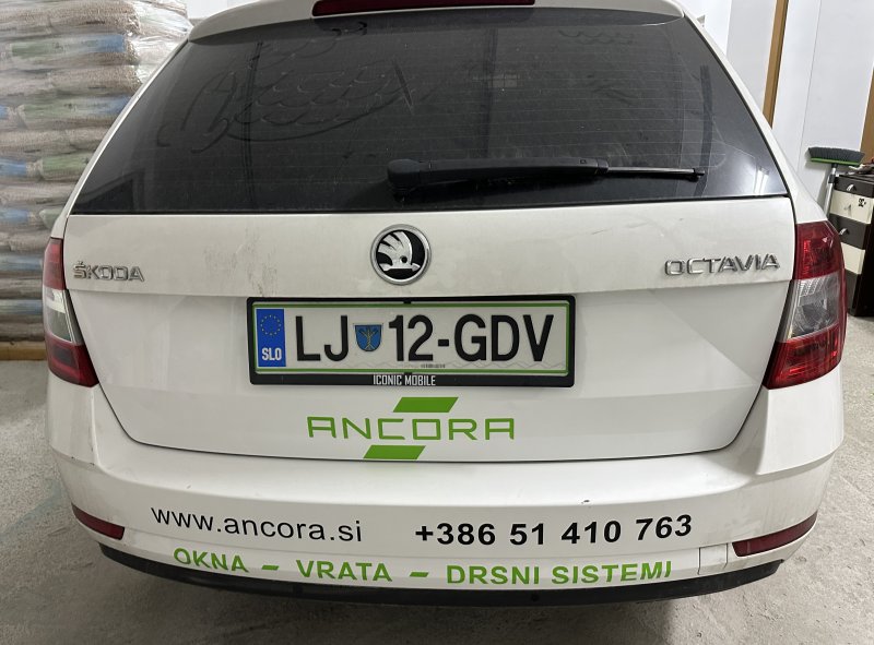 Polepitev osebnega vozila